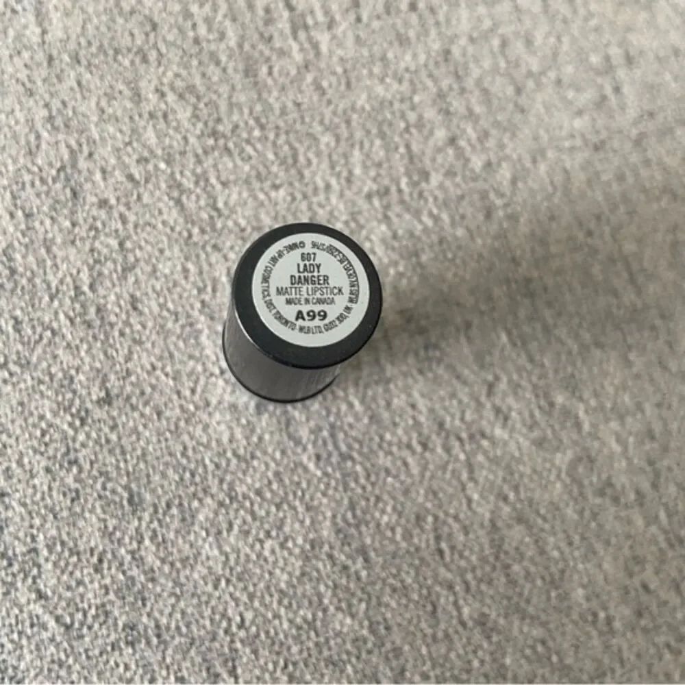 MAC Cosmetics mac cximal